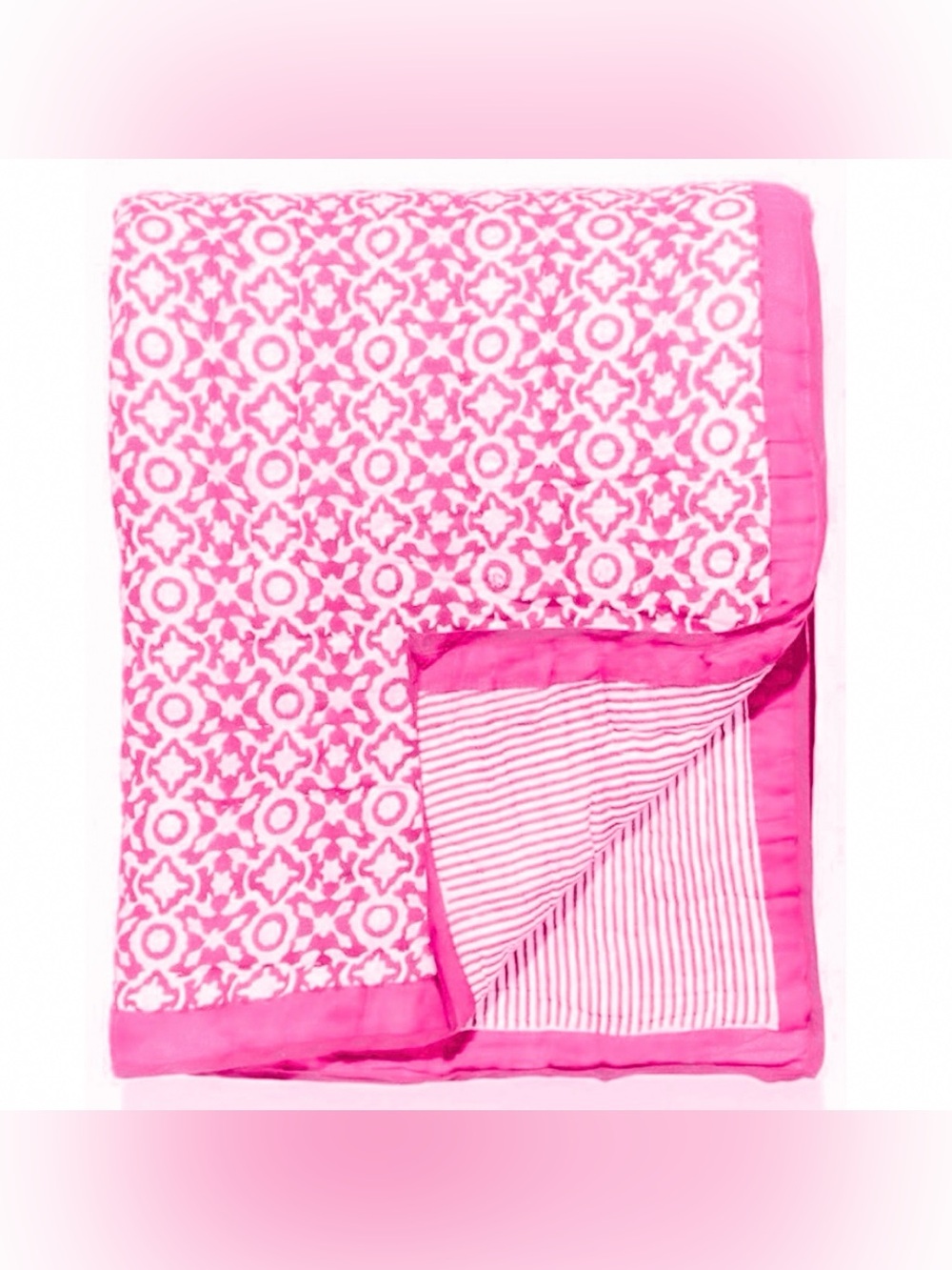 NWT Roller Rabbit Elsa Quilt